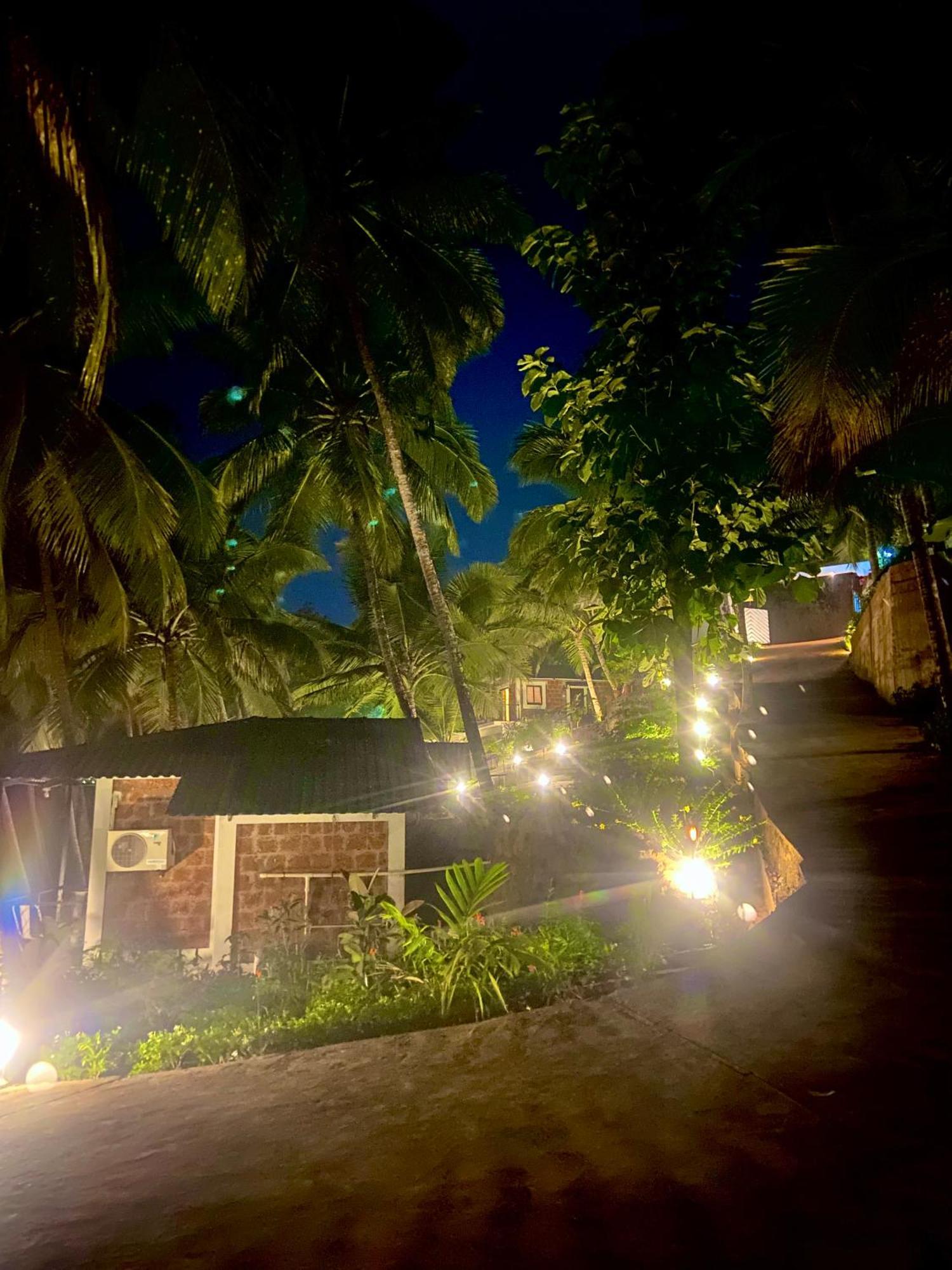 Atmani Waterfront Resort Cola Extérieur photo