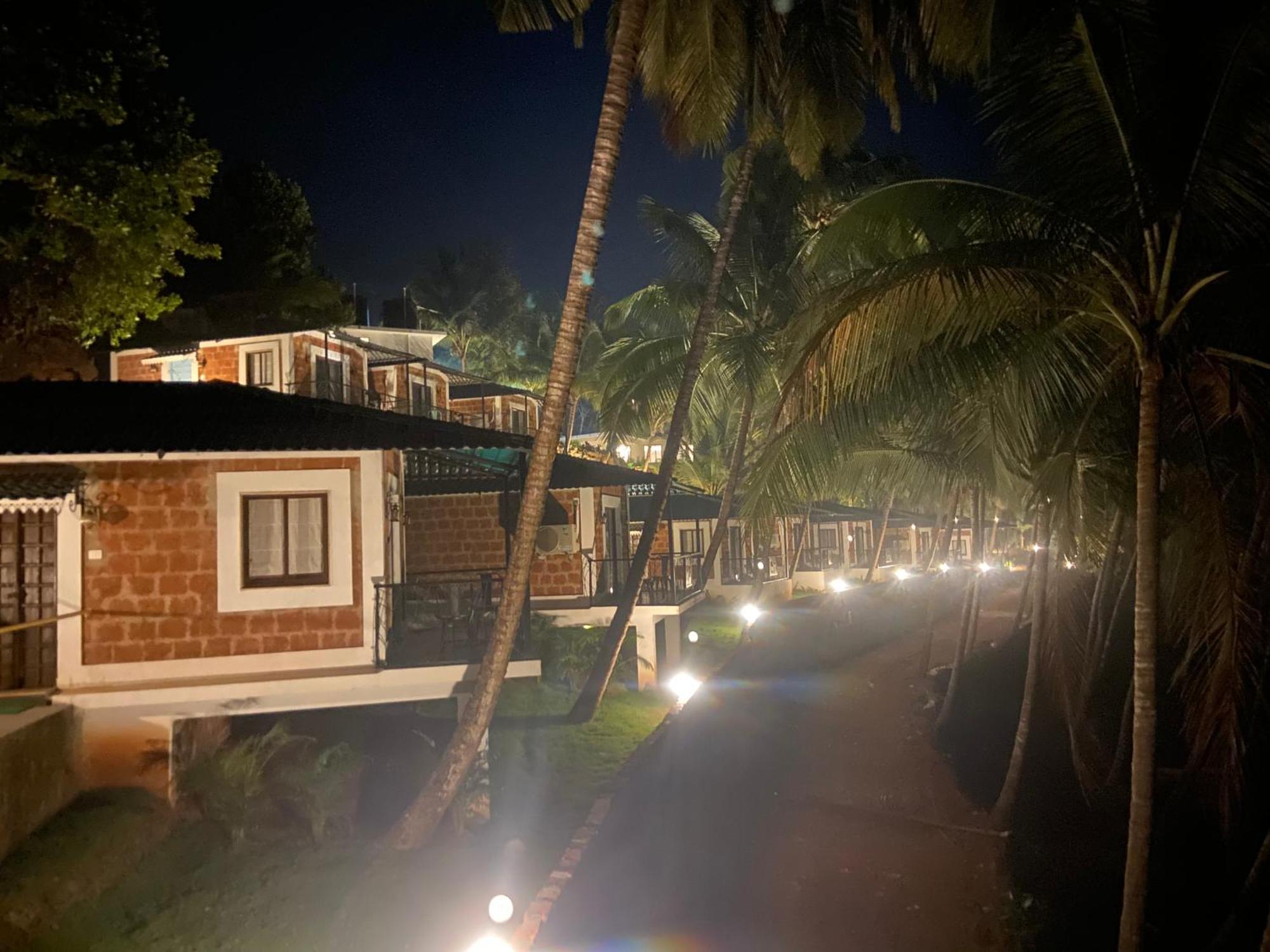 Atmani Waterfront Resort Cola Extérieur photo
