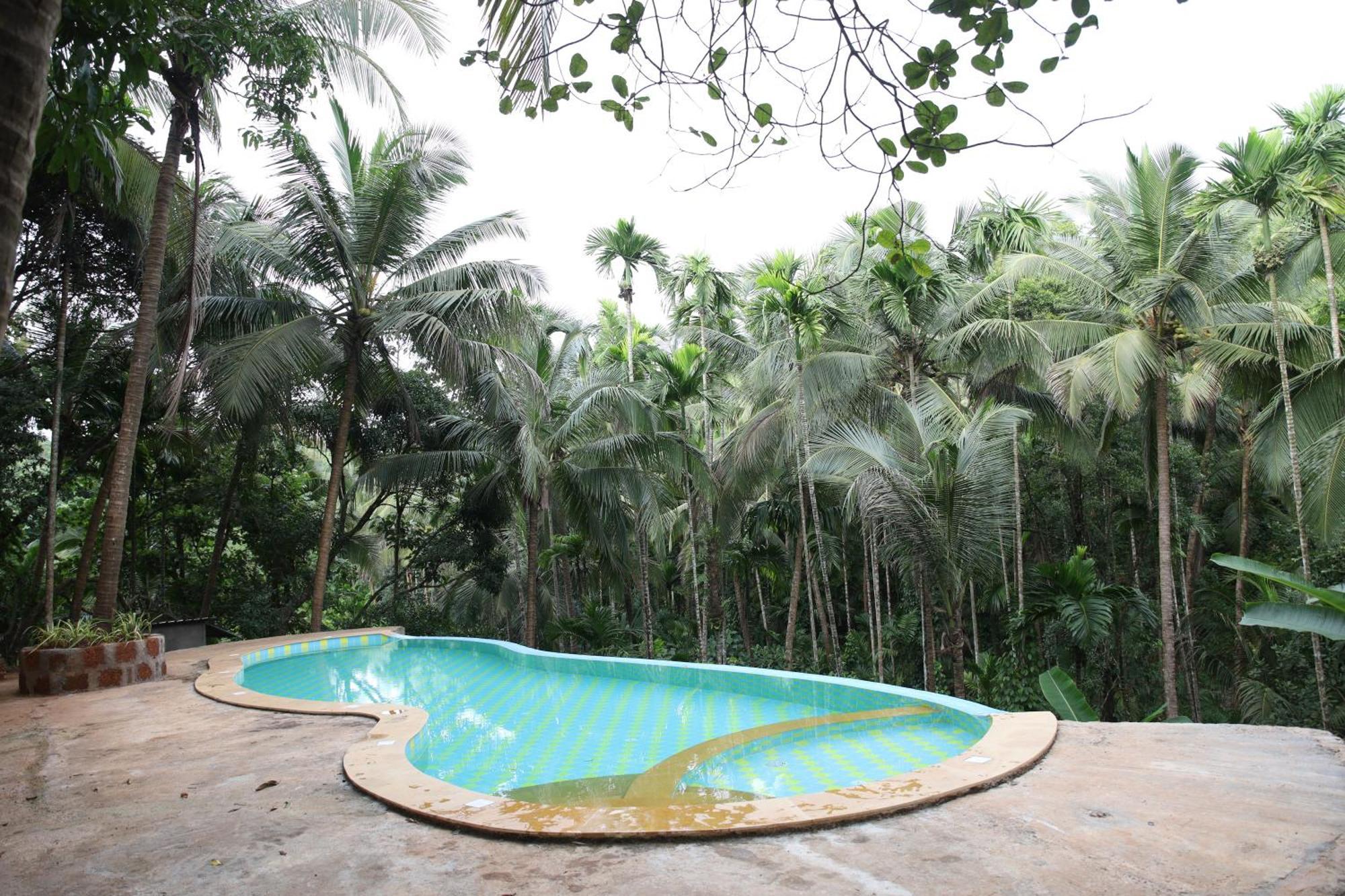 Atmani Waterfront Resort Cola Extérieur photo